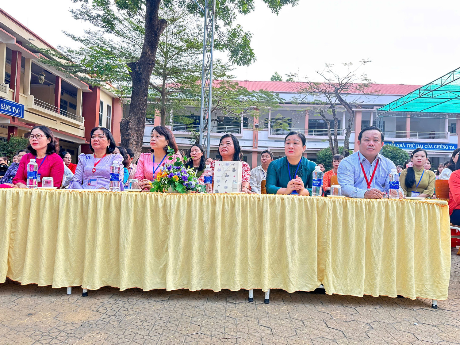 z7435499886530 9f25e5a8198e4b7cbf47ddb776818624